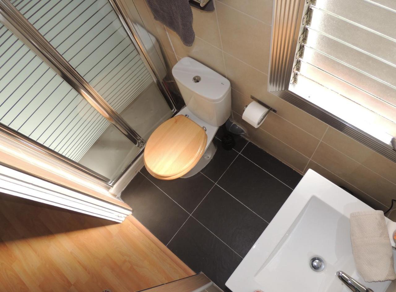 Homestay Citycenter Barcelona Exterior photo
