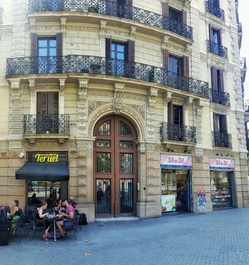 Homestay Citycenter Barcelona Exterior photo