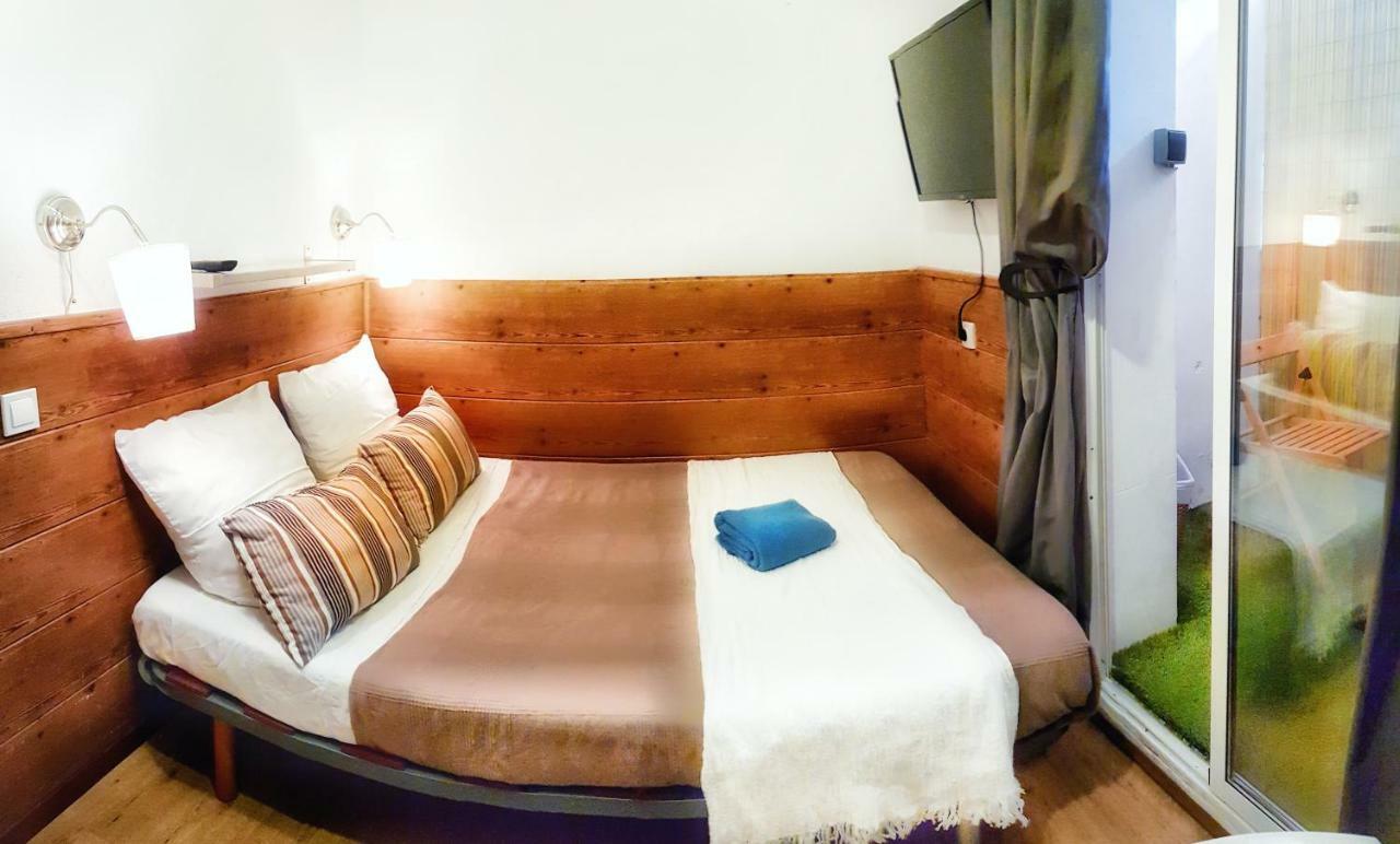 Homestay Citycenter Barcelona Exterior photo